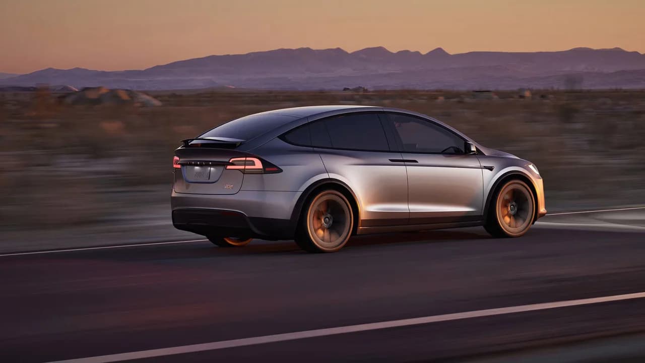 Tesla Model X — véhicule électrique premium sur le marché de l'occasion